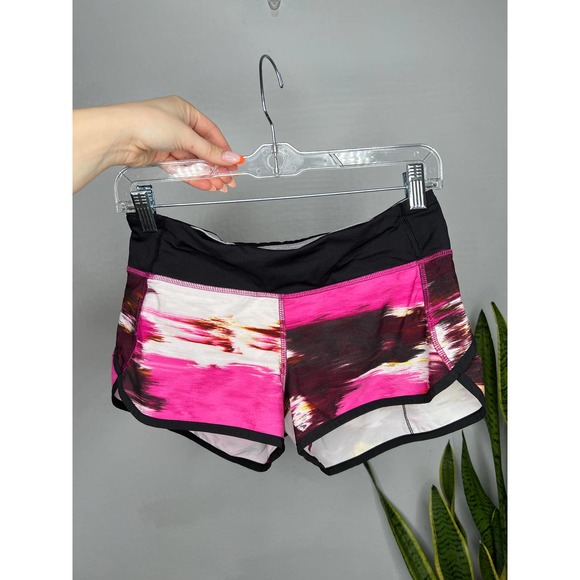 Lululemon Speed Short 2.5" Inseam Pink Watercolor Abstract 4 - Picture 2 of 5